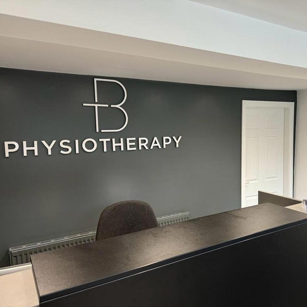 Bodytherapy-reception-sq